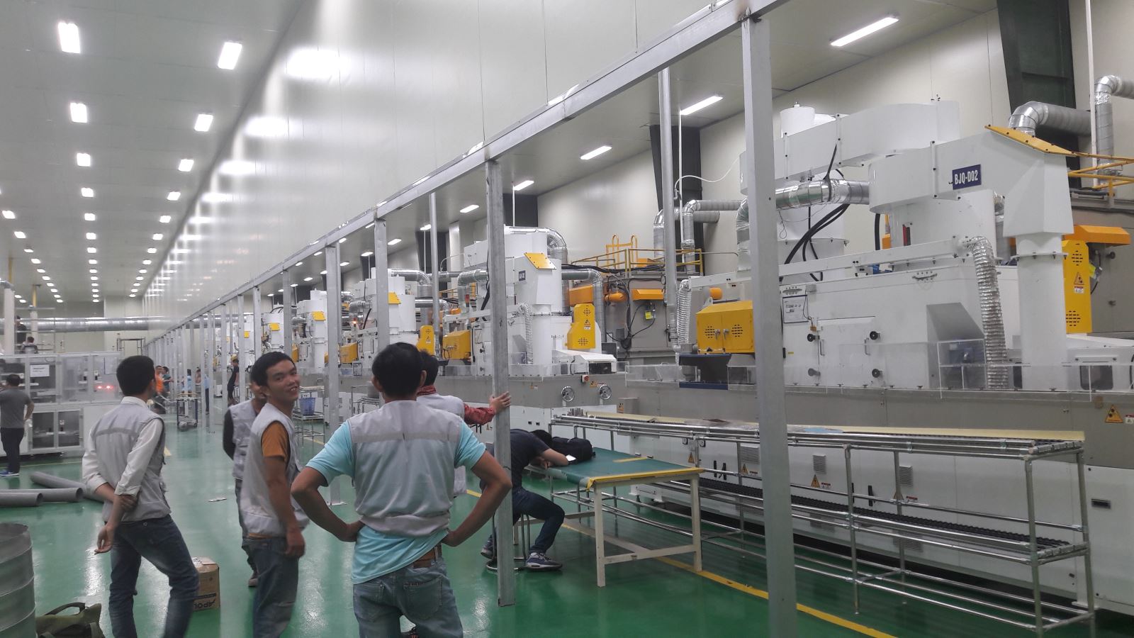 Havaco Việt Nam trực tiếp khảo sát thi công vách kính cường lực cho công trình của công ty Seojin Vina tại tỉnh Bắc Ninh. Hạng mục thi công kính trong nhà máy với mục đích làm vách ngăn giữa máy móc với người lao động bên ngoài giúp làm giảm tiếng ồn, mà vẫn đem đến không gian thoáng, sáng